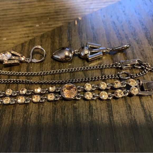 COPY - Remarkable Givenchy Jewels - Picture 12 of 15